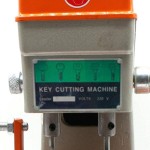 Profi Kulcsmásológép HM-6901 Type-339C - Lapon Mart és Furt Kulcsokhoz, 12000 RPM, 220V