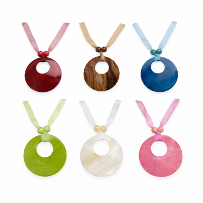 Szalag  nyaklánc kerek medállal