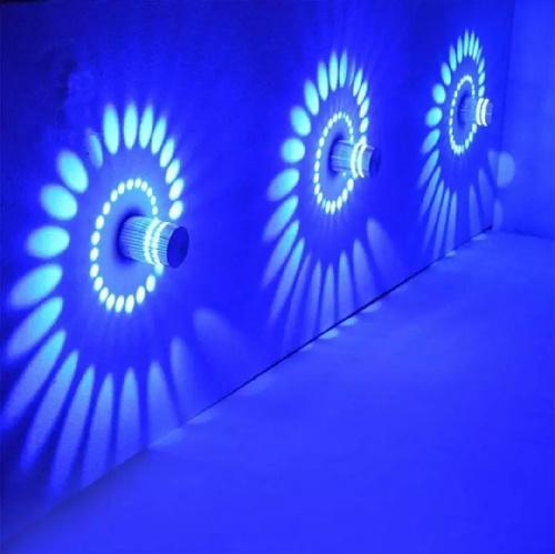 Dekorációs LED fény – hálózatra köthető fali lámpa - 3W RGB hangulatvilágítás